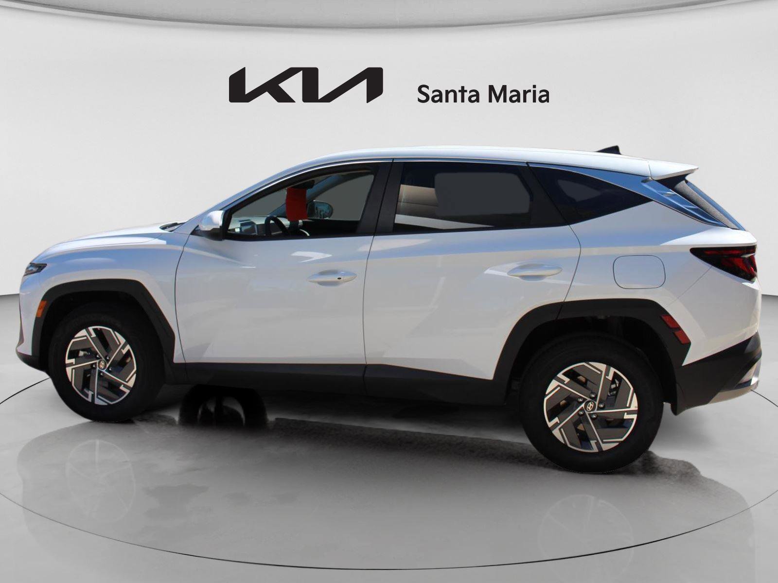 Used 2026 Hyundai Tucson Blue SE image 6