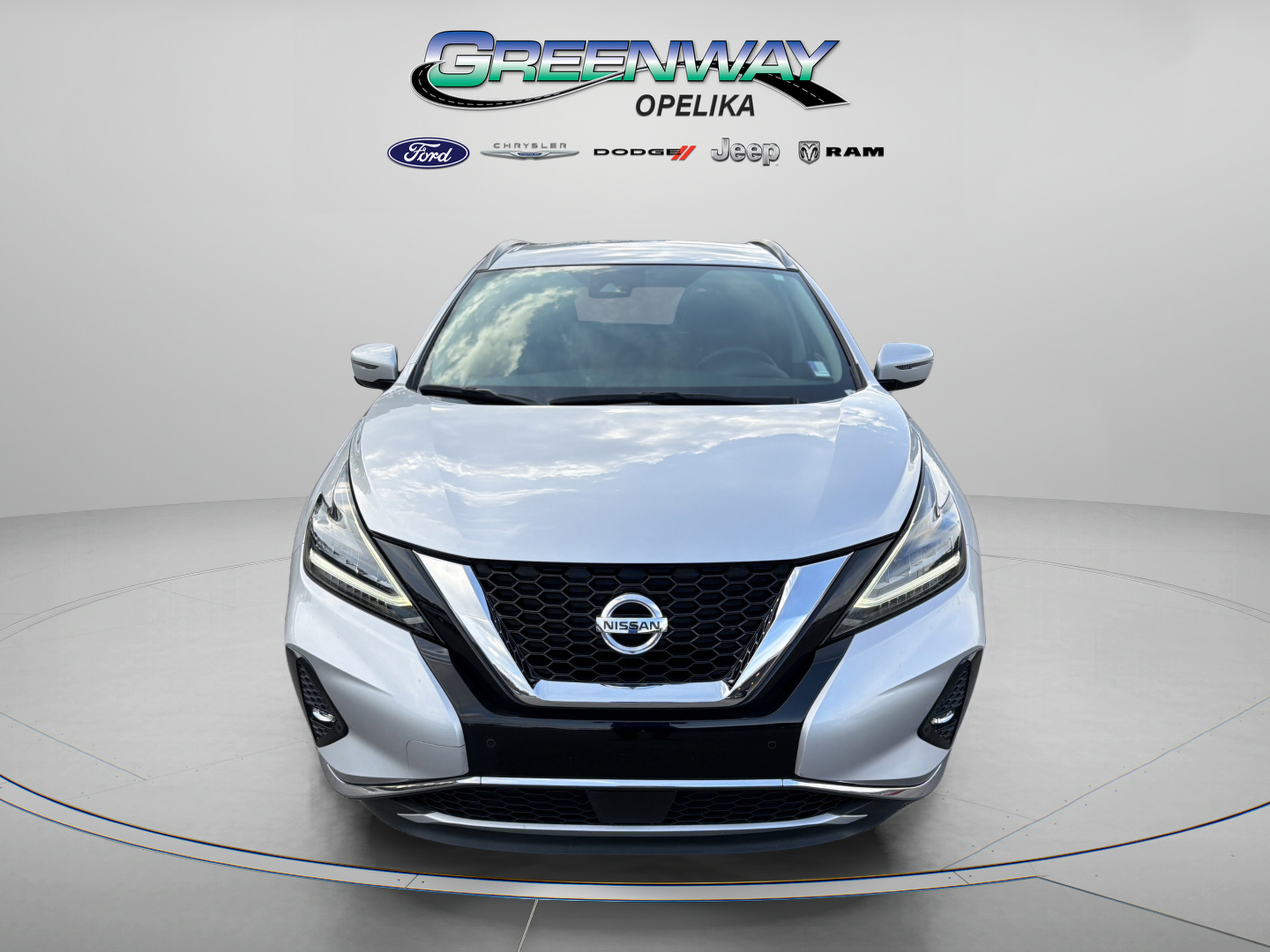 Used 2022 Nissan Murano SV w/ Cargo Package FWD image 9