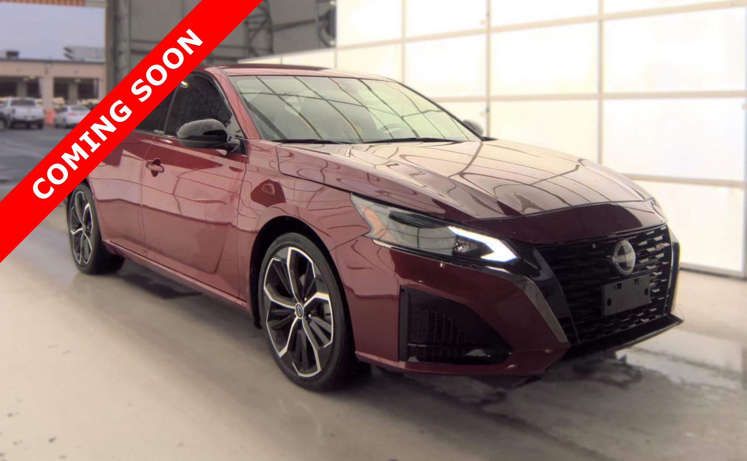 Used 2023 Nissan Altima 2.5 SR AWD/4WD image 3