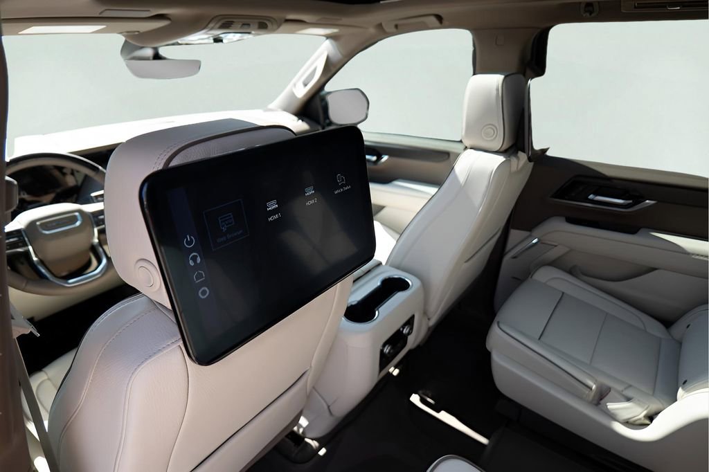 New 2026 GMC Yukon XL Denali w/ Denali Reserve Package image 22