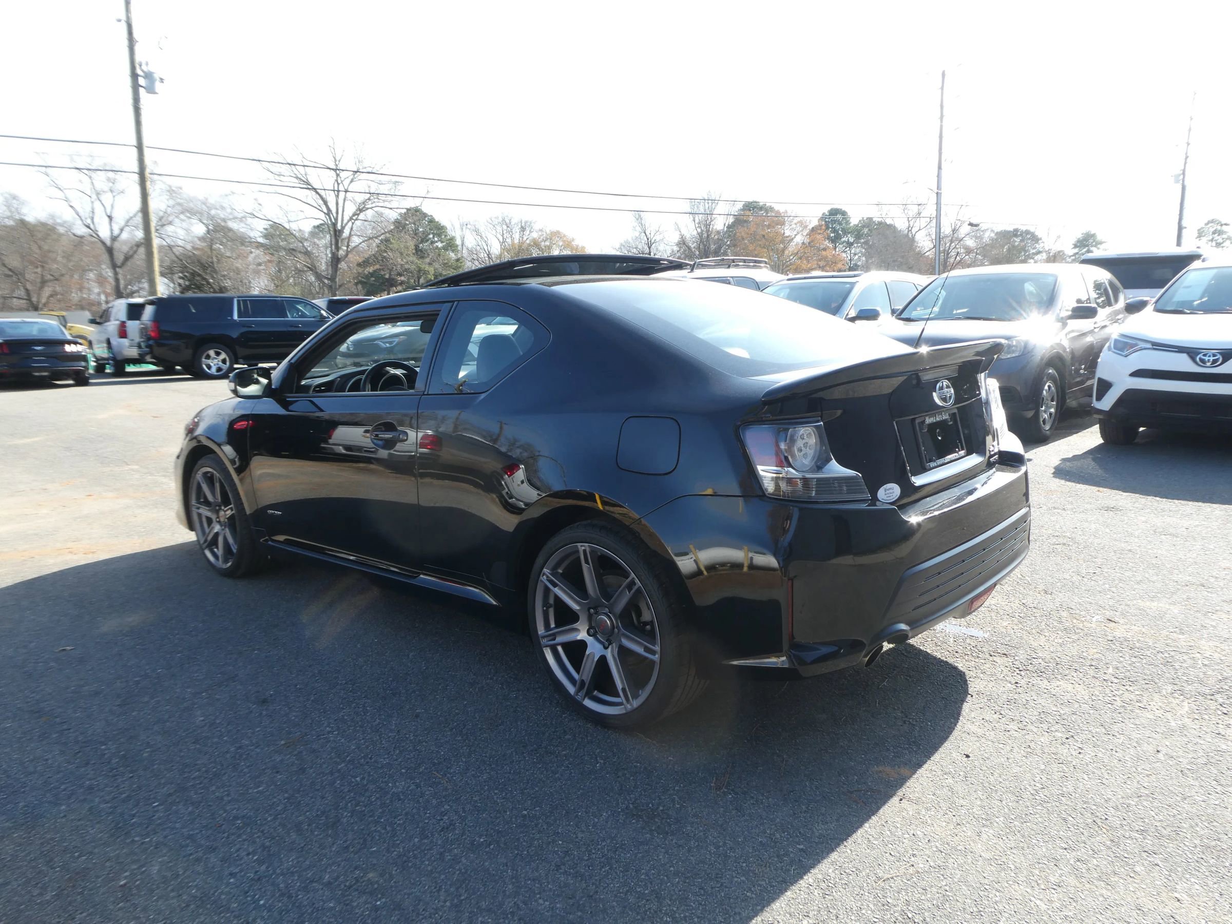 Used 2015 Scion tC image 8