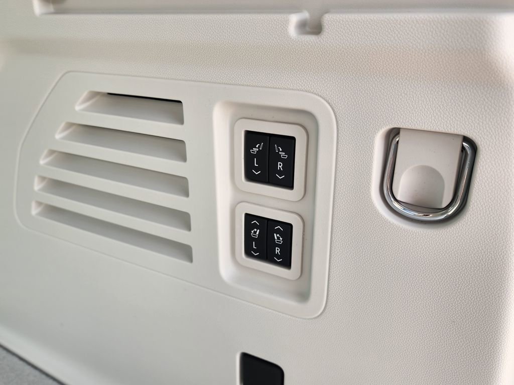 New 2026 Buick Enclave Avenir w/ Super Cruise Package image 51