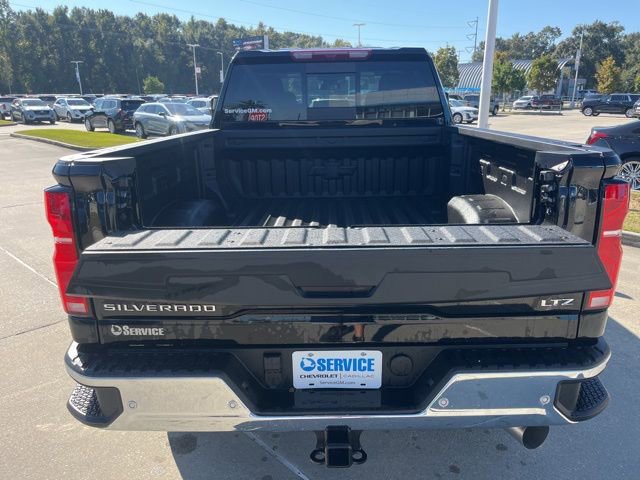 New 2026 Chevrolet Silverado 2500 LTZ w/ LTZ Plus Package AWD/4WD image 8