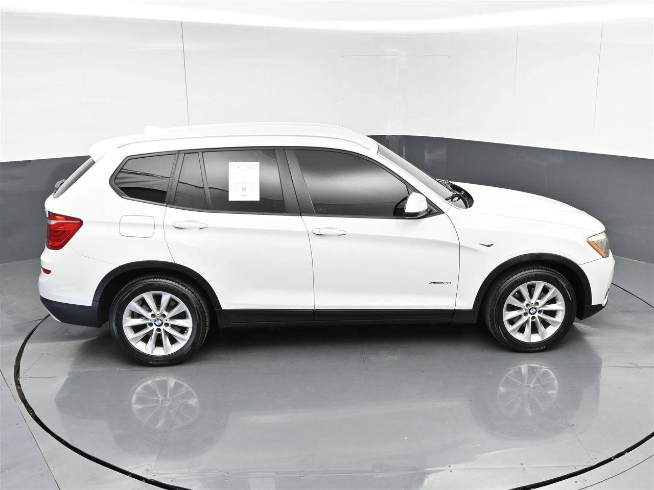 Used 2017 BMW X3 xDrive28i AWD/4WD image 23