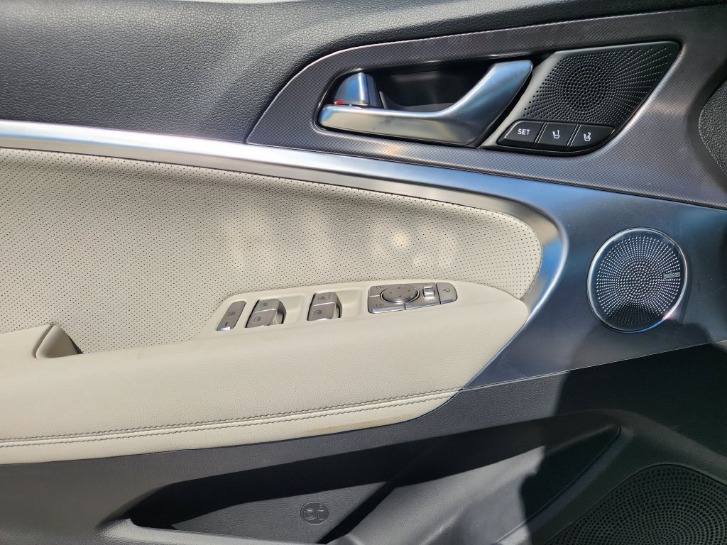 New 2026 Genesis G70 3.3T Sport Prestige RWD image 23