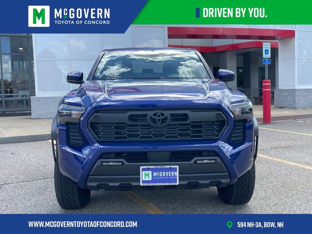 Used 2024 Toyota Tacoma TRD Off-Road AWD/4WD image 8