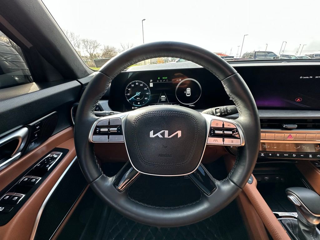 Used 2024 Kia Telluride SX Prestige X-Line image 9