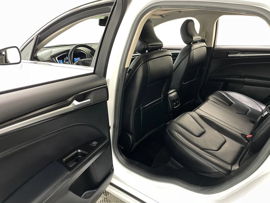 Used 2017 Ford Fusion Titanium FWD image 44