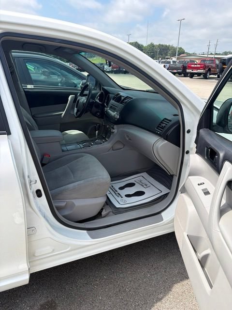 Used 2010 Toyota Highlander 4WD image 28