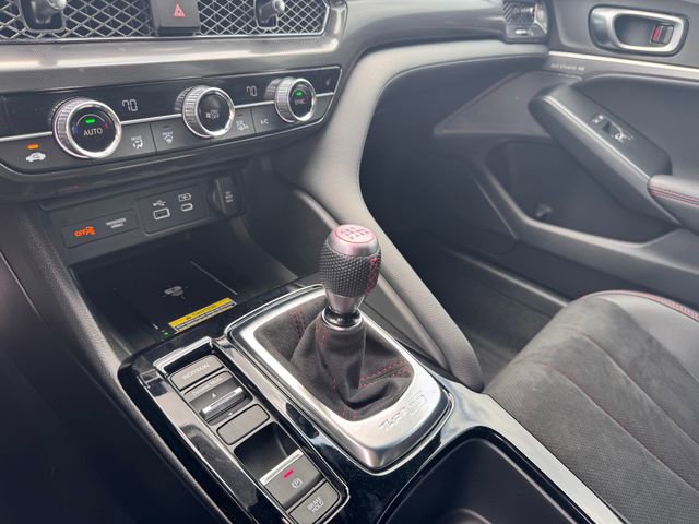 Used 2024 Acura Integra Type S FWD image 18