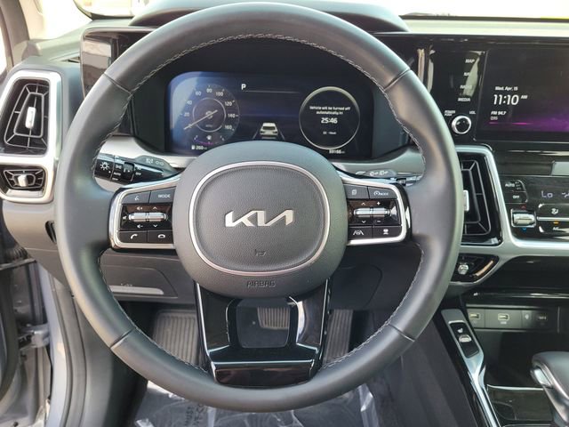 Used 2023 Kia Sorento SX AWD/4WD image 26