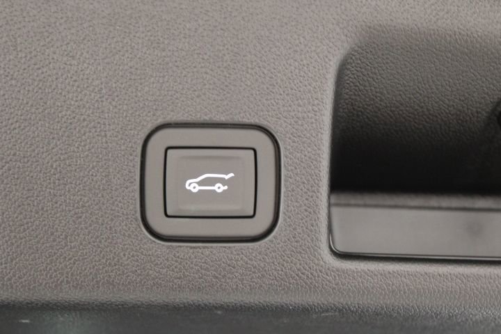 New 2026 Chevrolet Equinox EV RS image 16