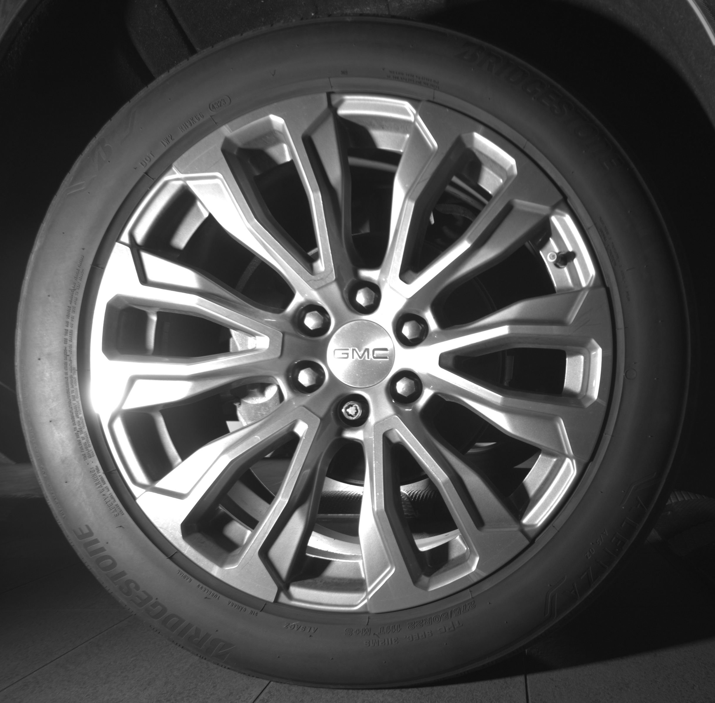 Used 2021 GMC Yukon XL Denali w/ Denali Premium Package RWD image 11