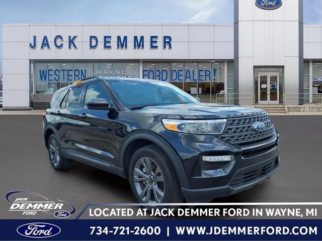Certified 2024 Ford Explorer XLT w/ Equipment Group 202A
