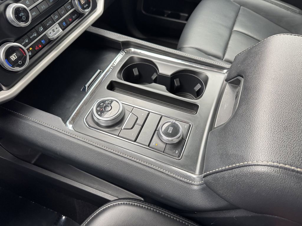 Used 2024 Ford Expedition Max XLT image 23