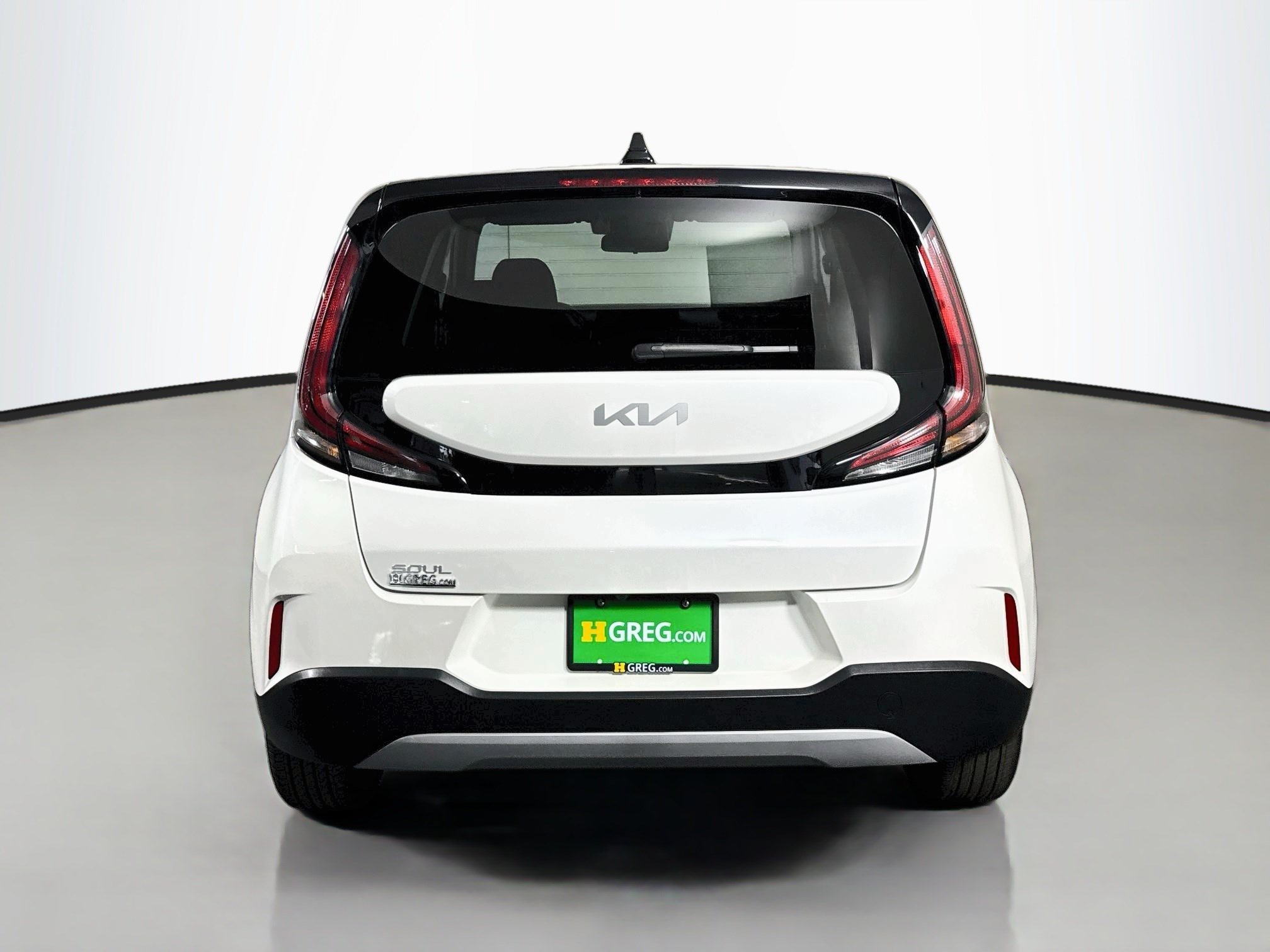 Used 2025 Kia Soul LX FWD image 8