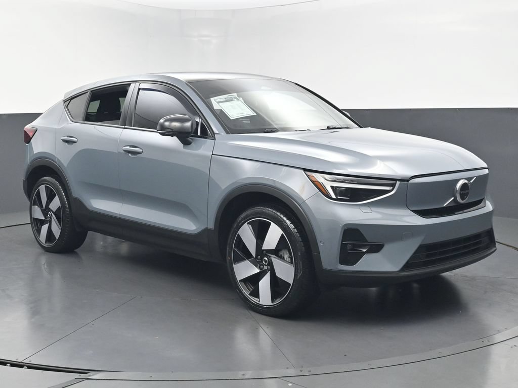 Used 2023 Volvo C40 P8 Recharge Ultimate AWD/4WD image 3