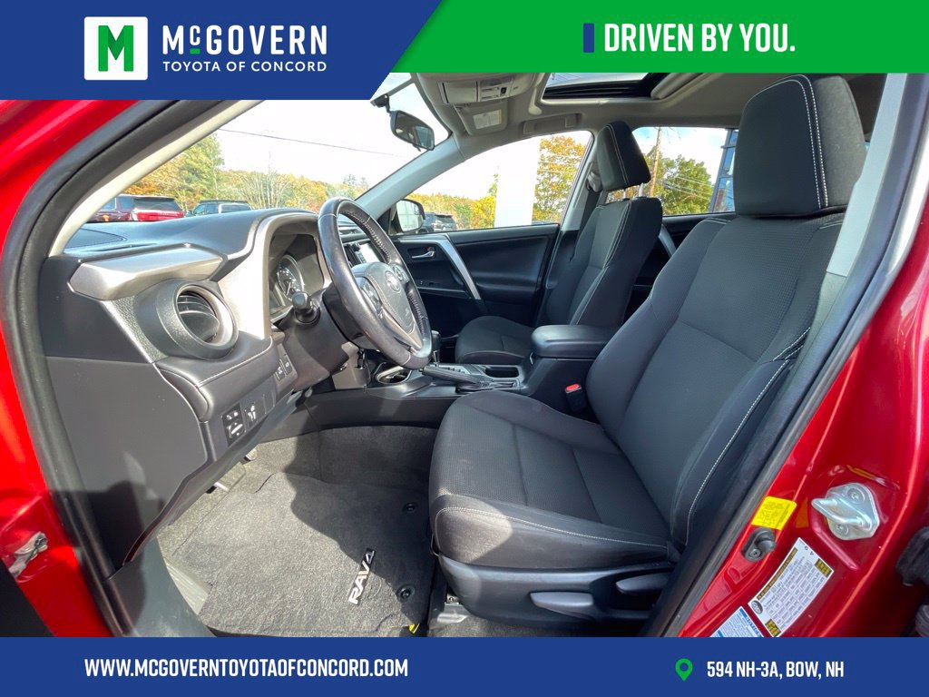 Used 2016 Toyota RAV4 XLE AWD/4WD image 11