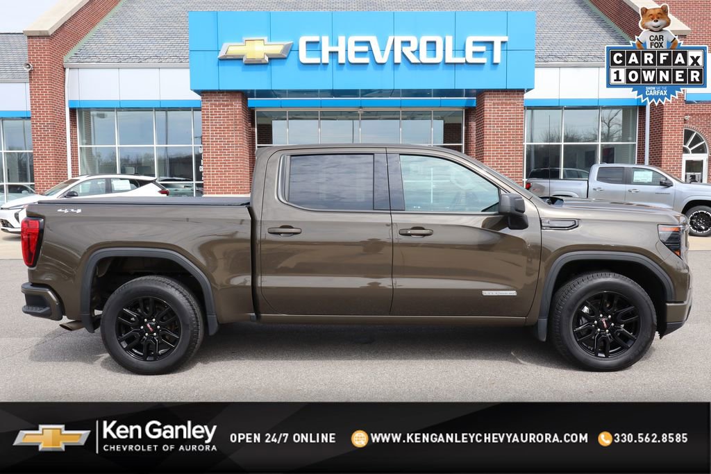 Used 2023 GMC Sierra 1500 Elevation image 1