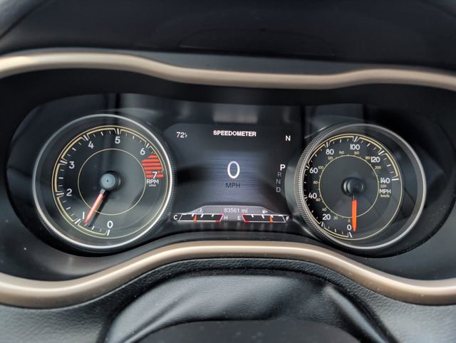Used 2018 Jeep Cherokee Limited AWD/4WD image 20