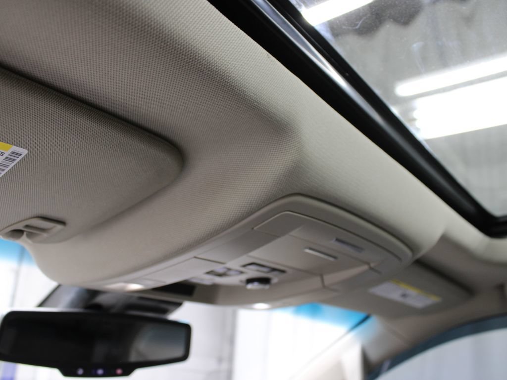 Used 2019 GMC Yukon XL Denali AWD/4WD image 25