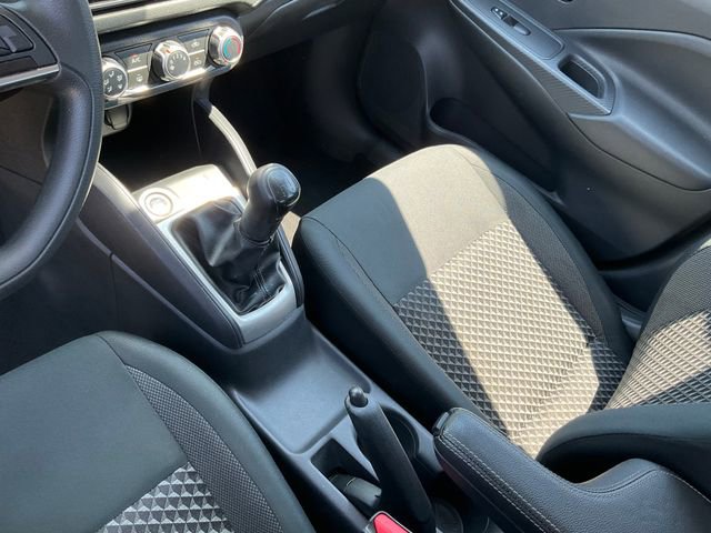 Used 2020 Nissan Versa S FWD image 14