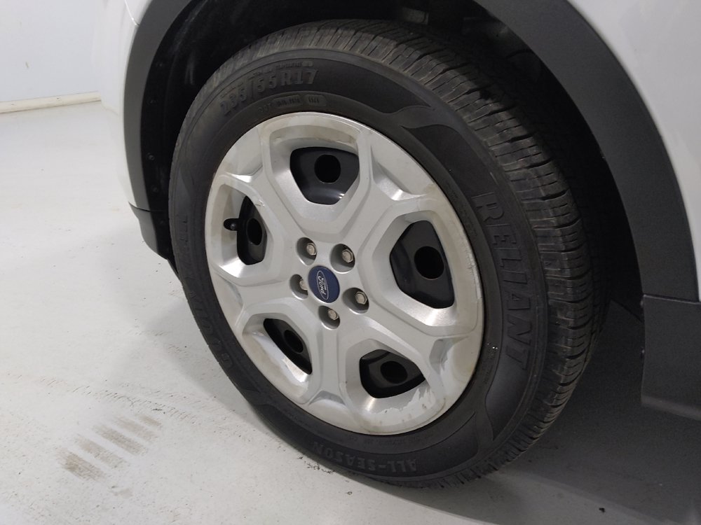 Used 2017 Ford Escape S FWD image 31