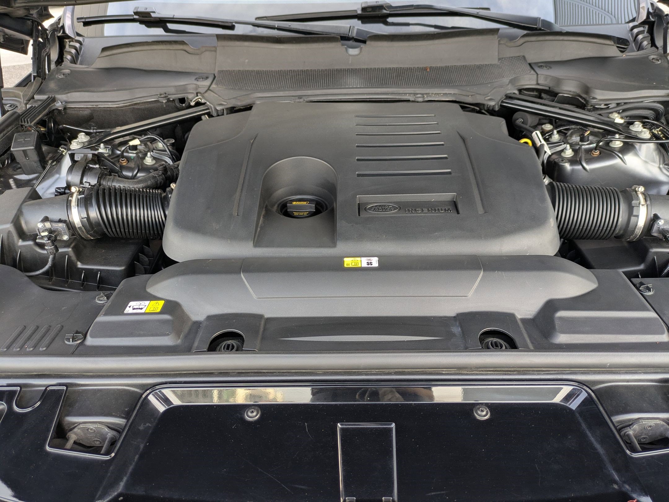 Used 2019 Land Rover Range Rover Sport HST image 32