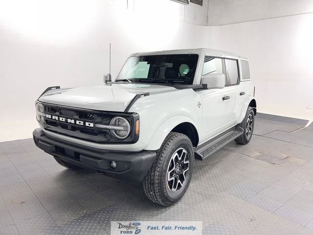 New 2026 Ford Bronco Outer Banks