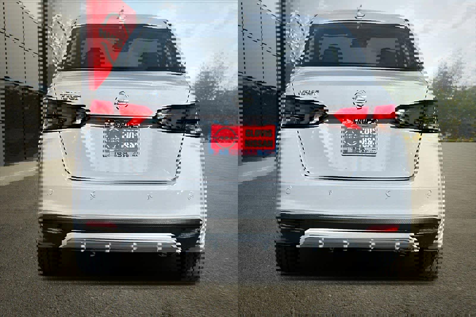 New 2025 Nissan Versa SV w/ Trunk Package image 6