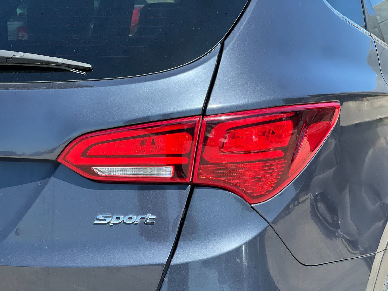 Used 2018 Hyundai Santa Fe Sport w/ 2.4L Value Package 02 FWD image 28