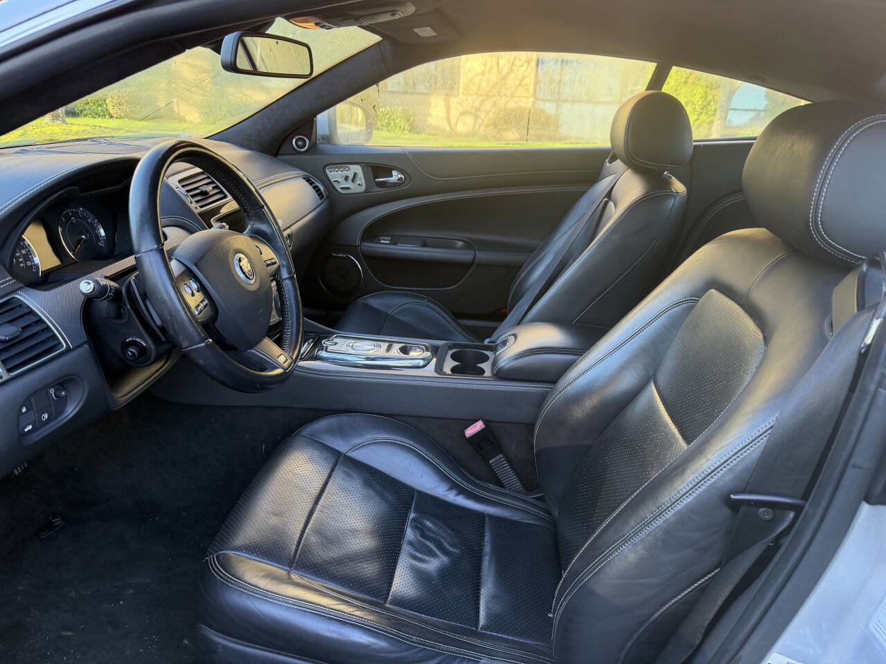 Used 2011 Jaguar XKR R image 10