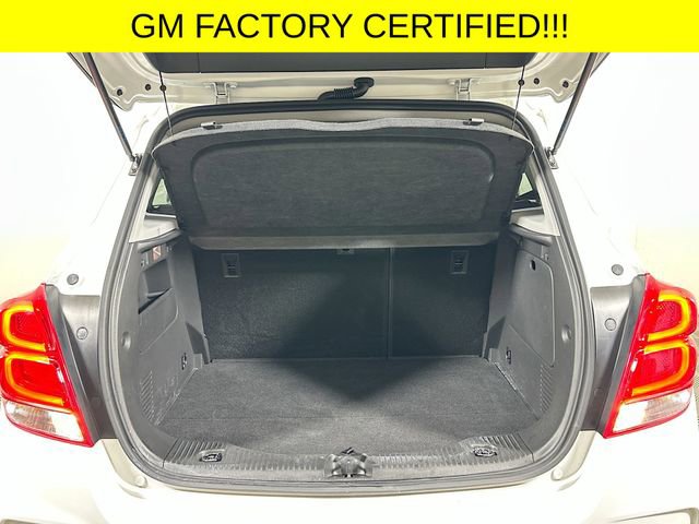 Certified 2022 Chevrolet Trax LT w/ LT Convenience Package image 23