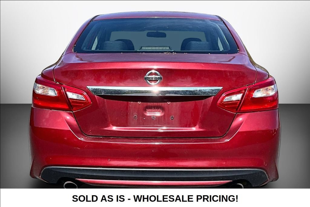 Used 2017 Nissan Altima 2.5 S w/ Power Driver Seat Package FWD image 5