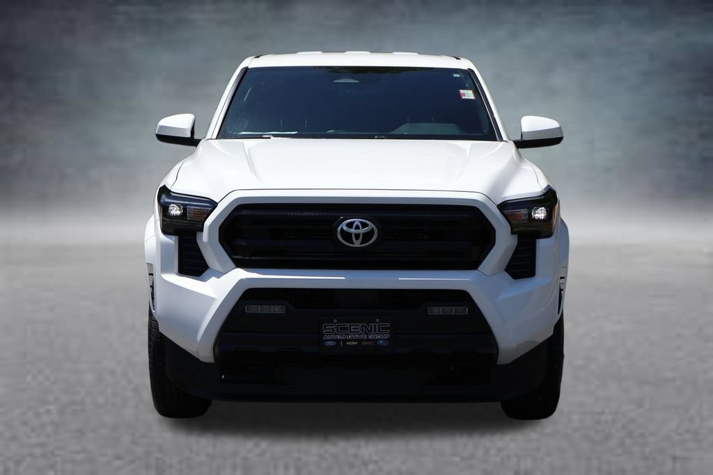 Used 2024 Toyota Tacoma SR5 AWD/4WD image 26