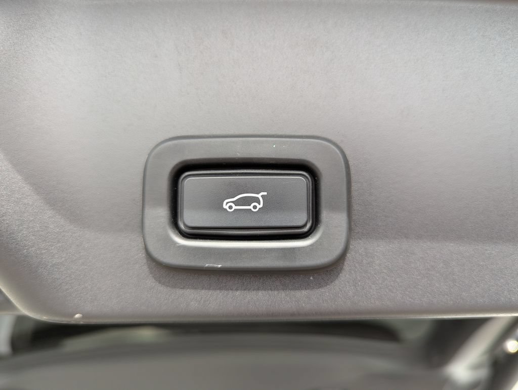 Used 2020 Land Rover Range Rover Evoque SE AWD/4WD image 44