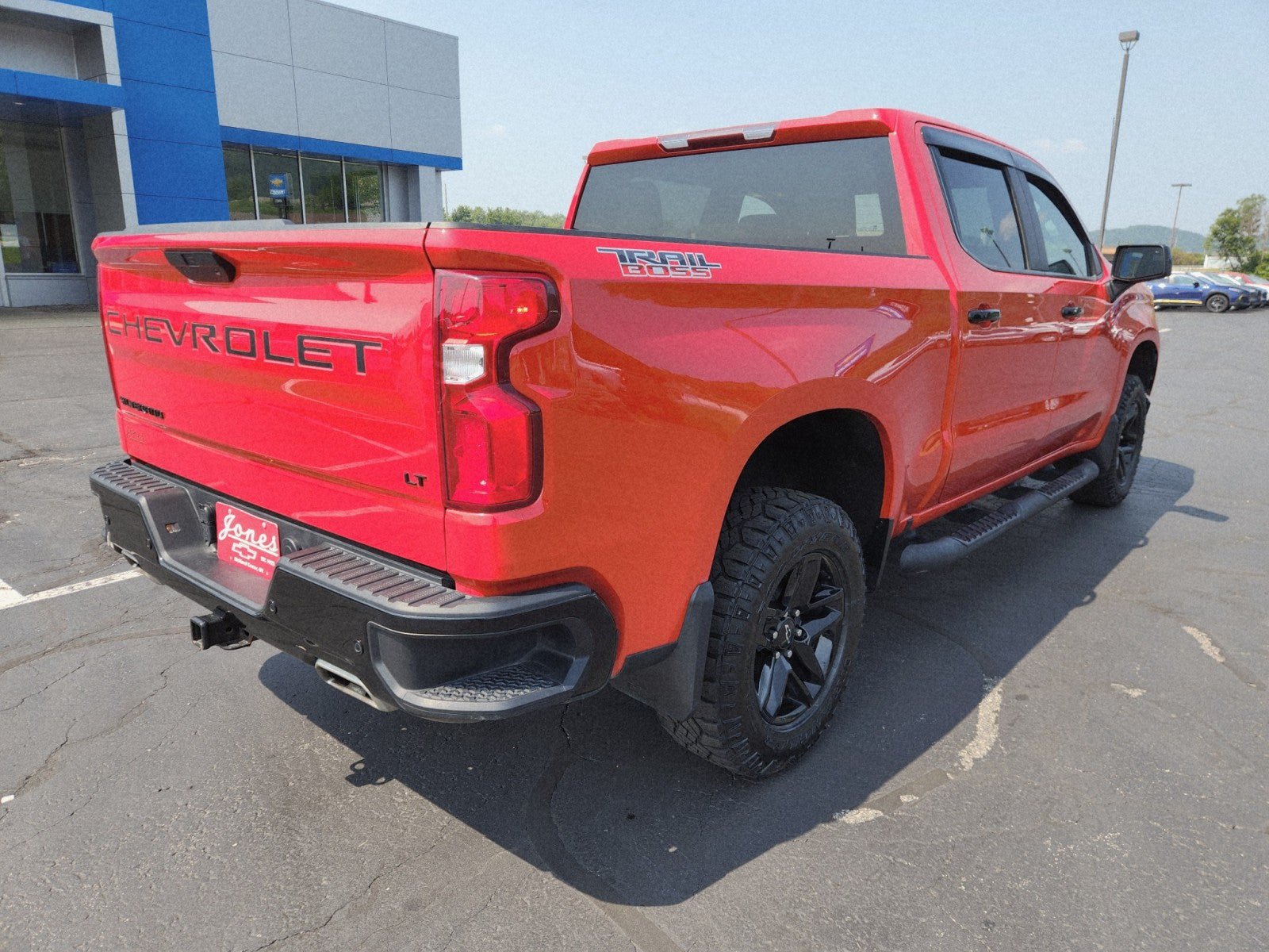 Used 2022 Chevrolet Silverado 1500 LT Trail Boss w/ Safety Package AWD/4WD image 5