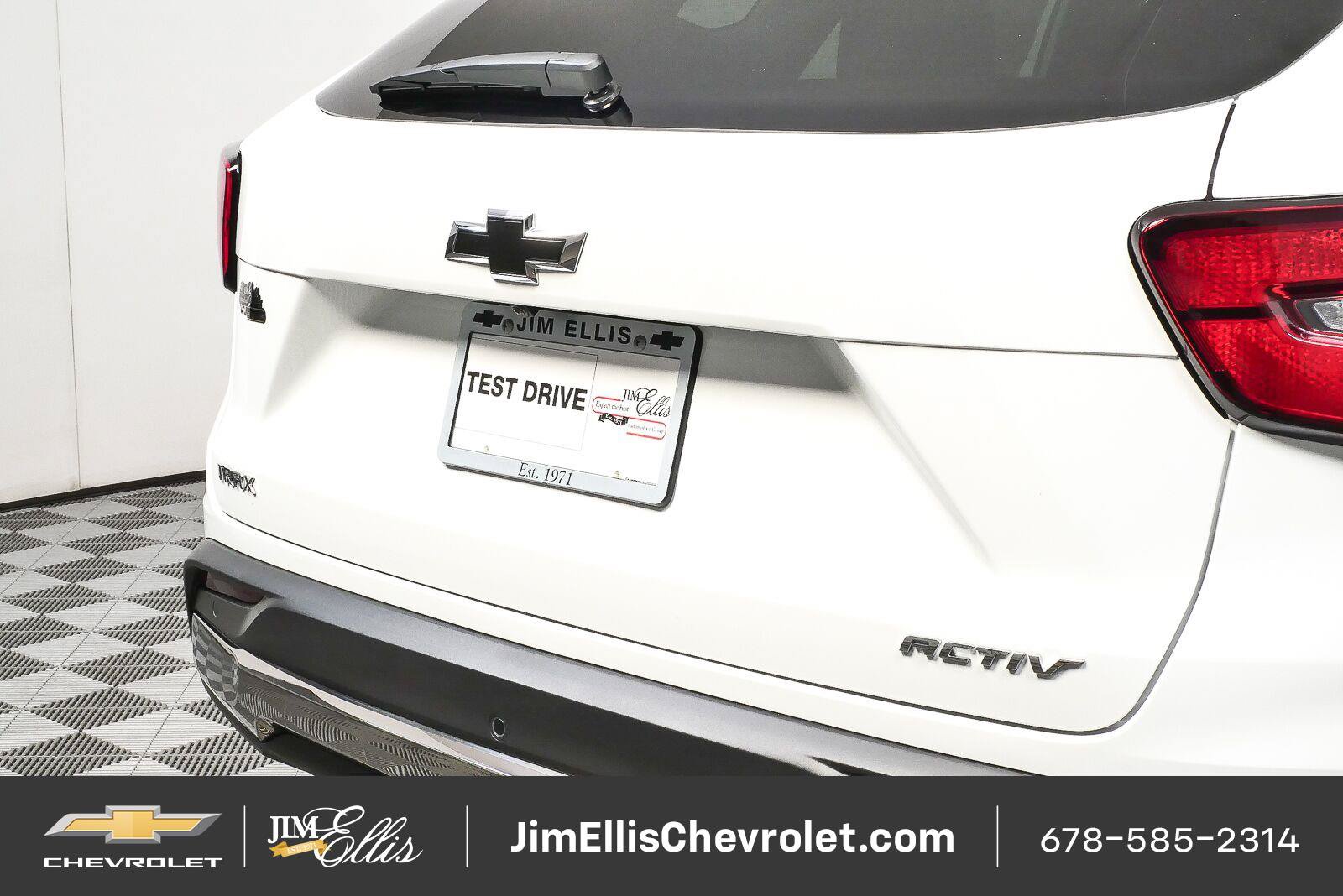 New 2026 Chevrolet Trax ACTIV w/ Sunroof Package FWD image 34