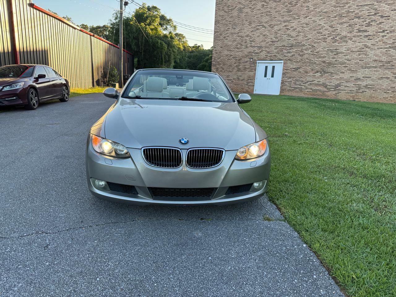Used 2008 BMW 328i Convertible RWD image 3
