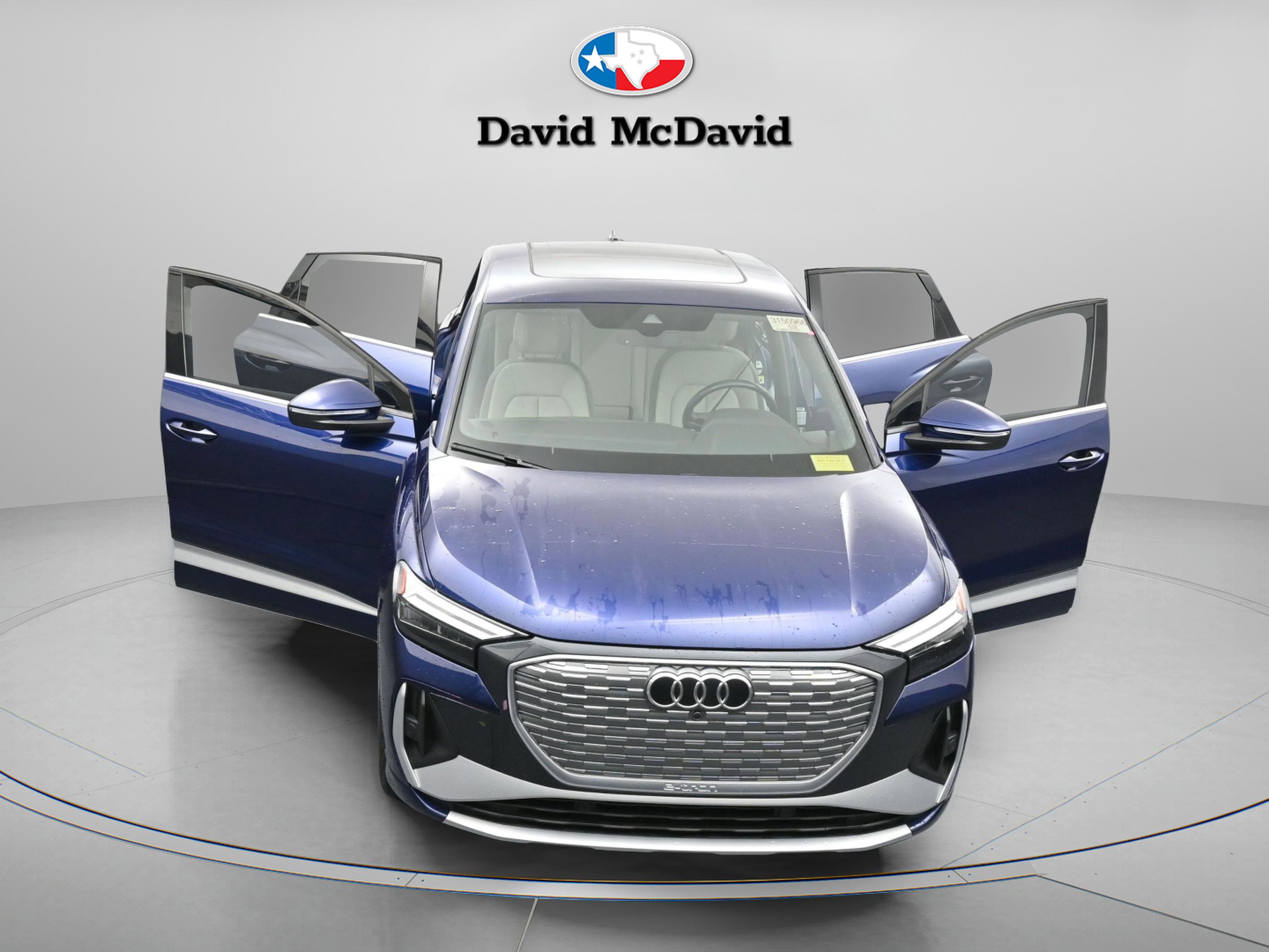 Used 2024 Audi Q4 e-tron Premium Plus w/ Premium Plus image 28