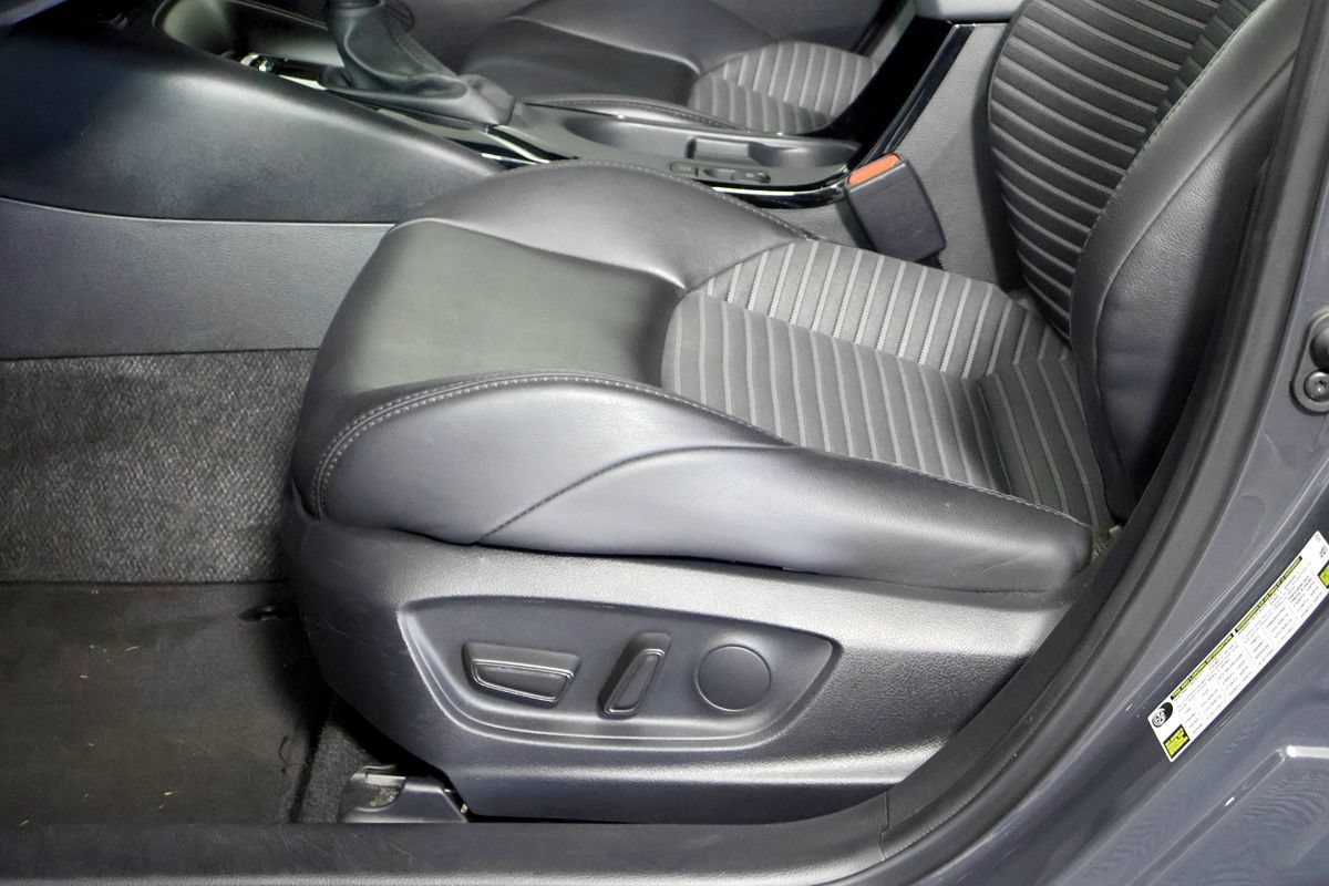 Used 2024 Toyota Corolla XSE FWD image 19