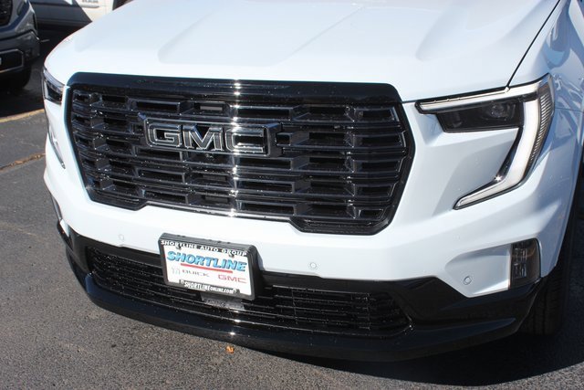 New 2026 GMC Acadia Denali Ultimate w/ LPO, Floor Liner Package image 16