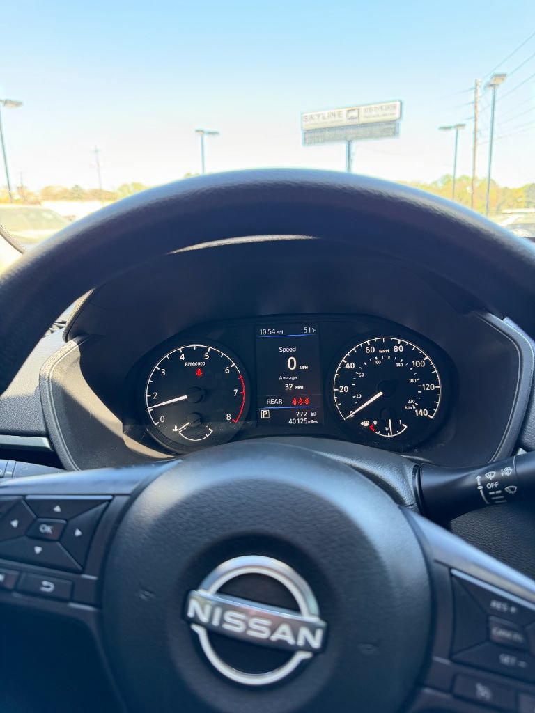 Used 2024 Nissan Altima 2.5 S FWD image 9