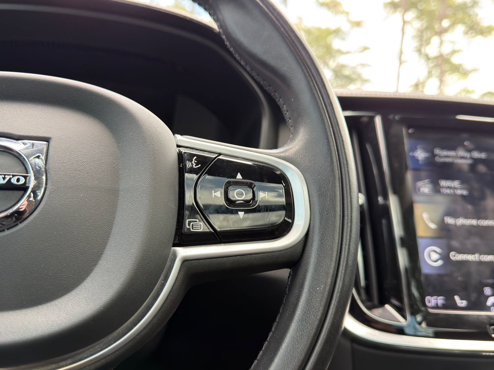 Used 2020 Volvo S60 T6 Inscription image 23