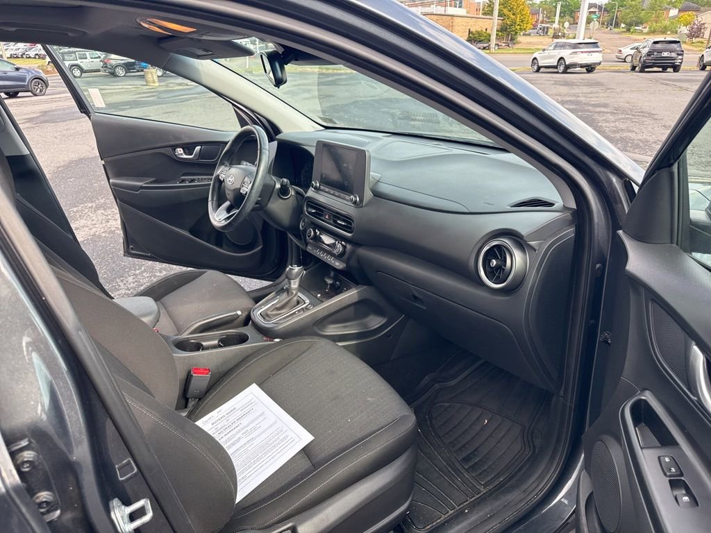 Used 2022 Hyundai Kona SEL w/ Convenience Package AWD/4WD image 13