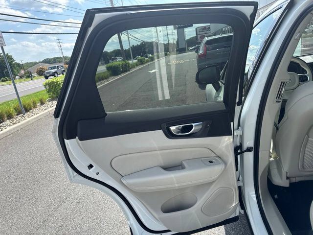 Used 2024 Volvo XC60 B5 Core w/ Climate Package AWD/4WD image 16