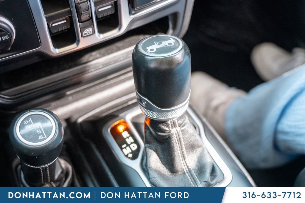 Used 2019 Jeep Wrangler Unlimited Sahara image 13