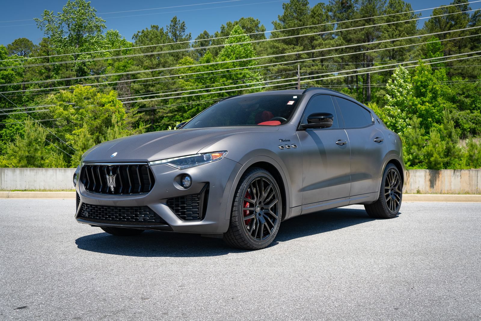Used 2022 Maserati Levante Modena AWD/4WD image 9