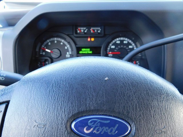 Used 2012 Ford E-350 and Econoline 350 XLT image 28