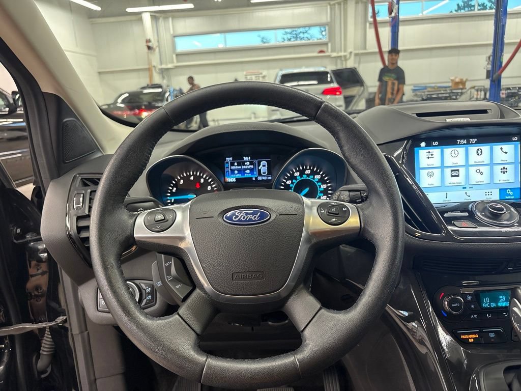 Used 2016 Ford Escape Titanium AWD/4WD image 12